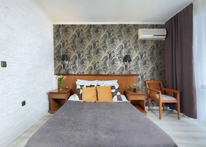 Yo Hotel St Constantin et Helena