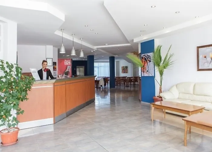 Hotel Yo St Constantin et Helena